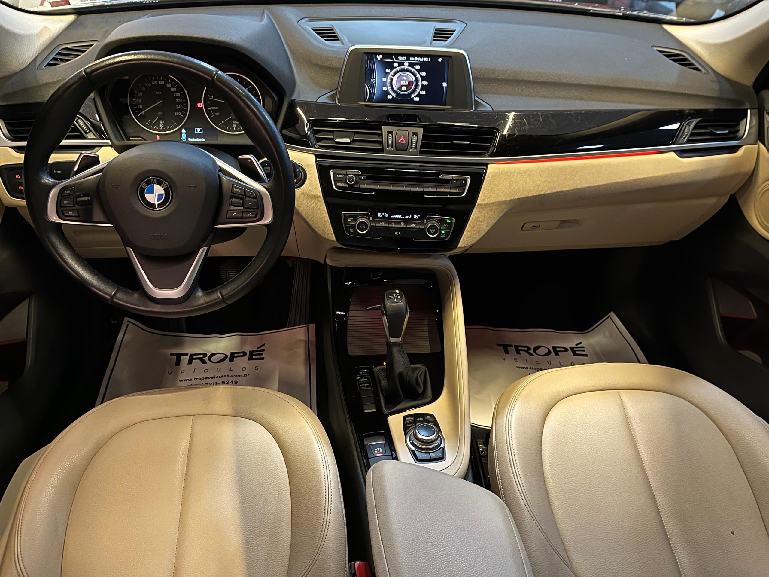 BMW X1 S20I ACTIVEFLEX 2016-PRETO (8)