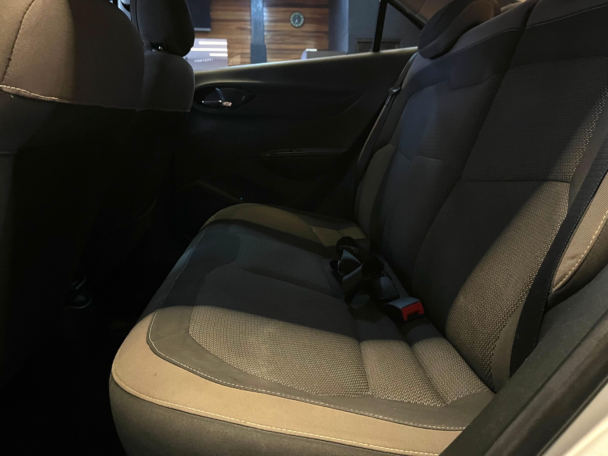 CHEVROLET PRISMA 1.4 AT LTZ FLEX 2015-PRATA (5)
