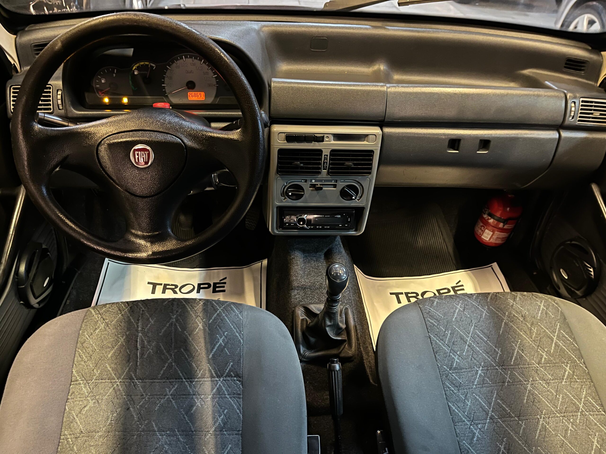 FIAT UNO MILLE ECONOMY FLEX2011-PRETO (8)