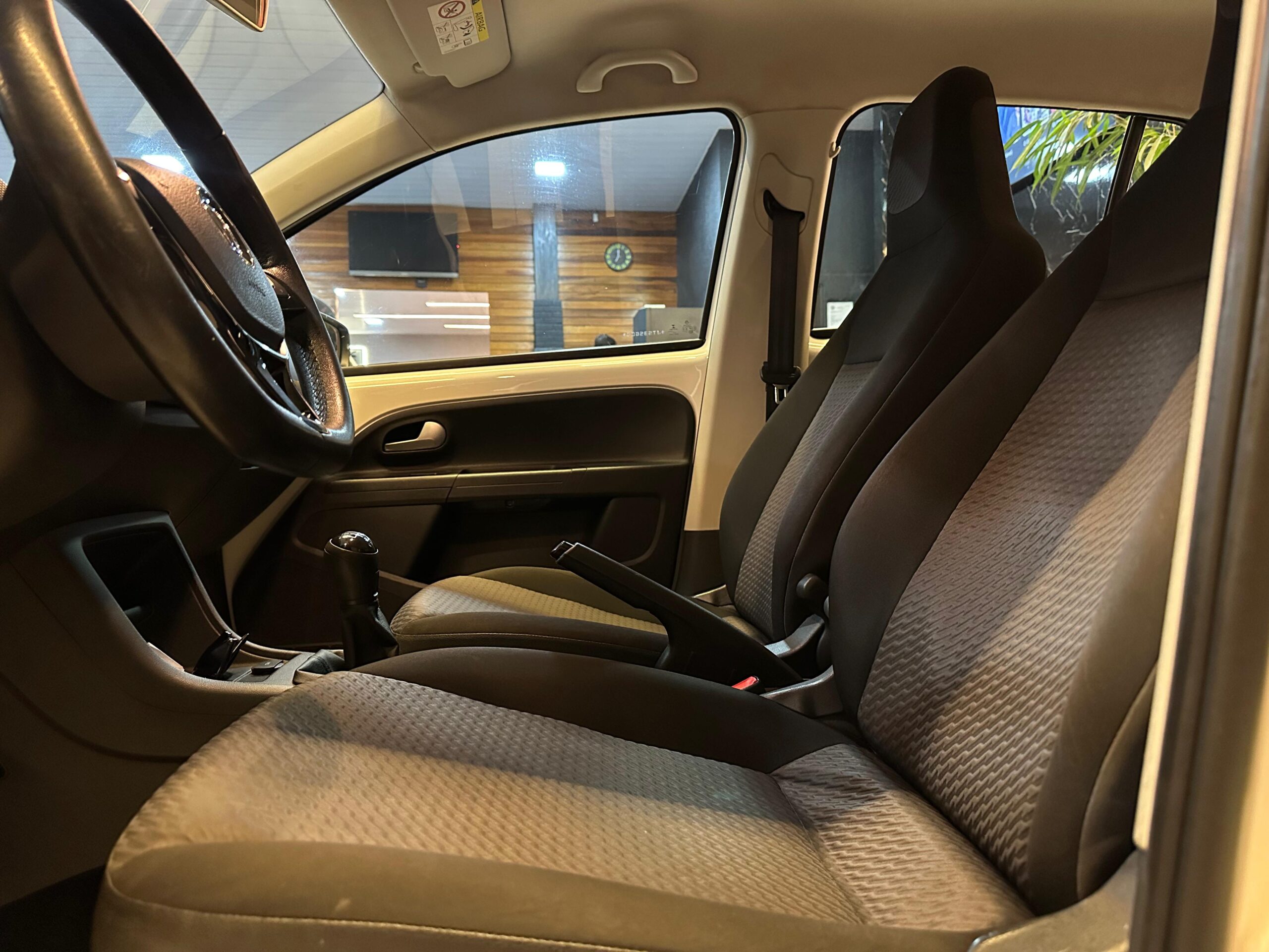 VOLKSWAGEN UP MOVE MDV FLEX 2018-BRANCO (6)