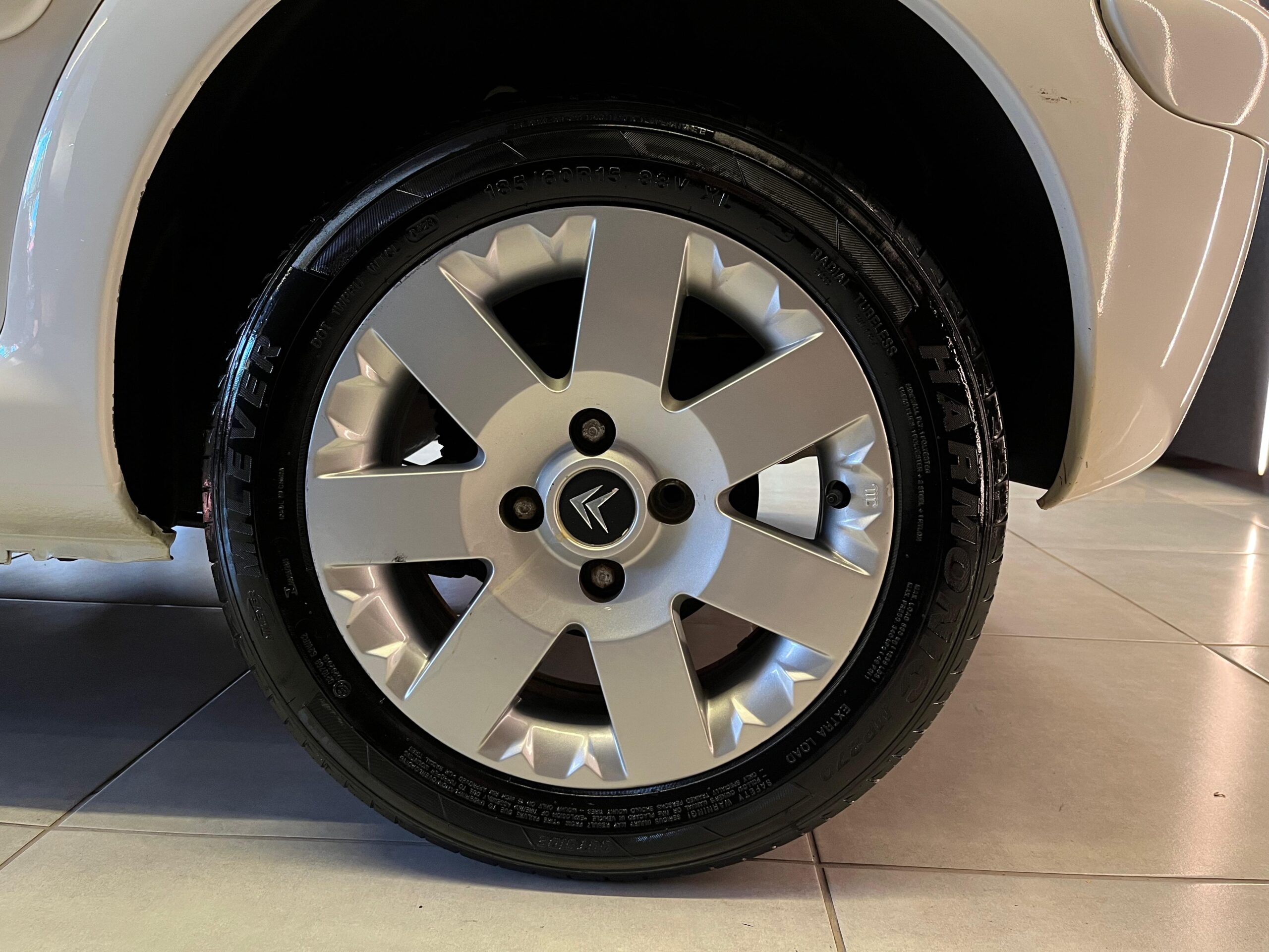 CITROEN C3 GLX 1.4 FLEX 2012-BRANCO (10)