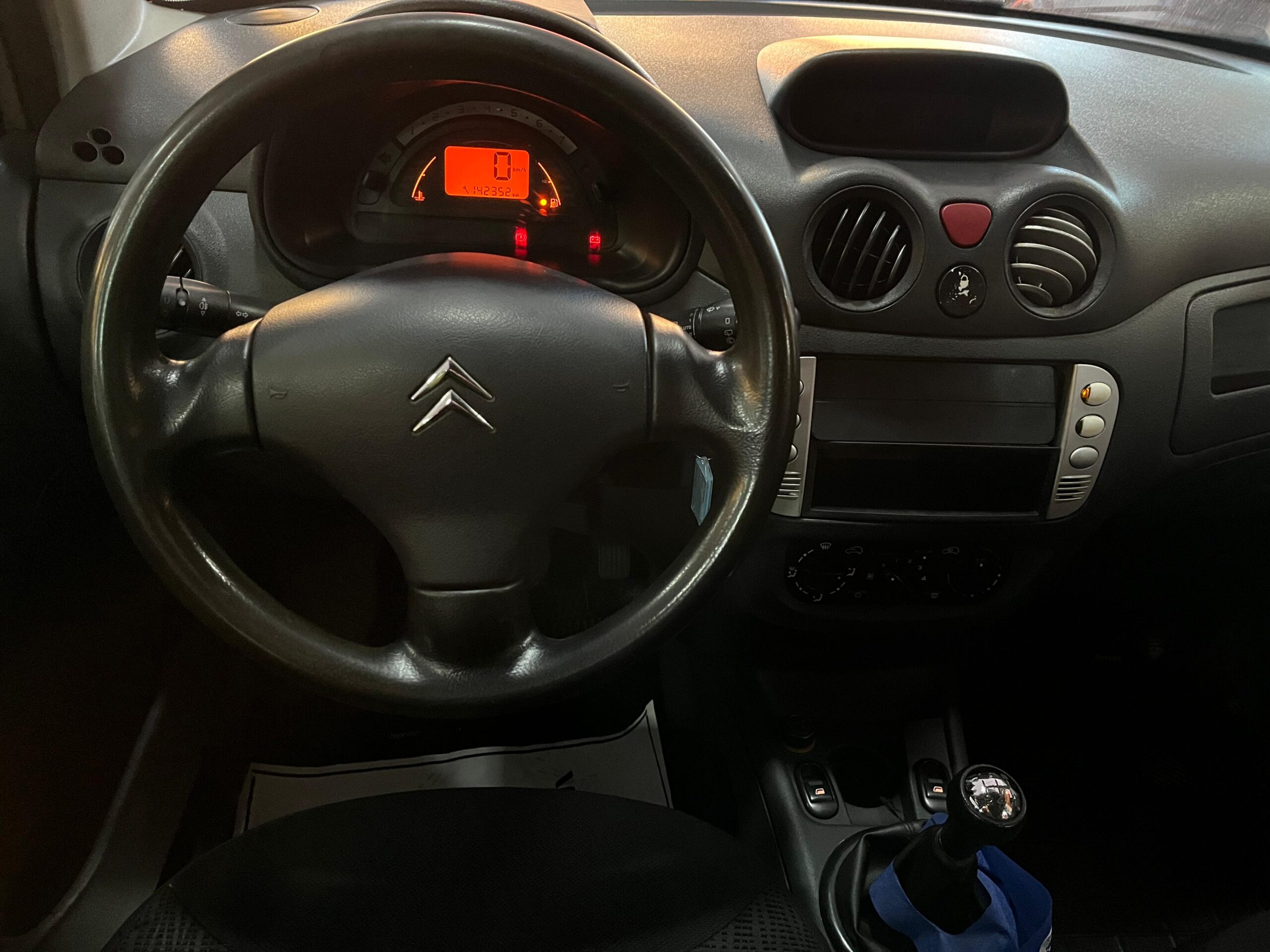 CITROEN C3 GLX 1.4 FLEX 2012-BRANCO (11)