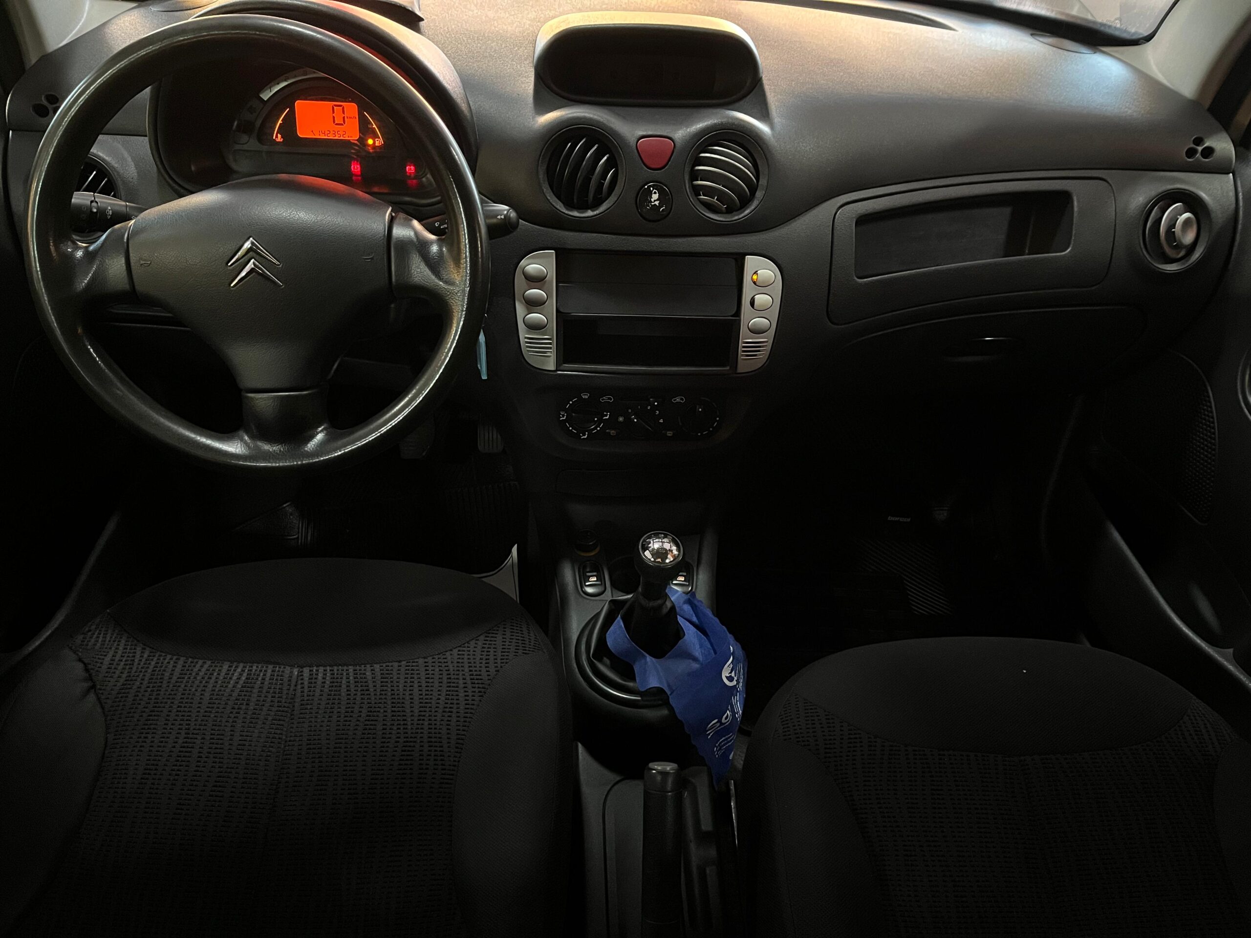 CITROEN C3 GLX 1.4 FLEX 2012-BRANCO (8)