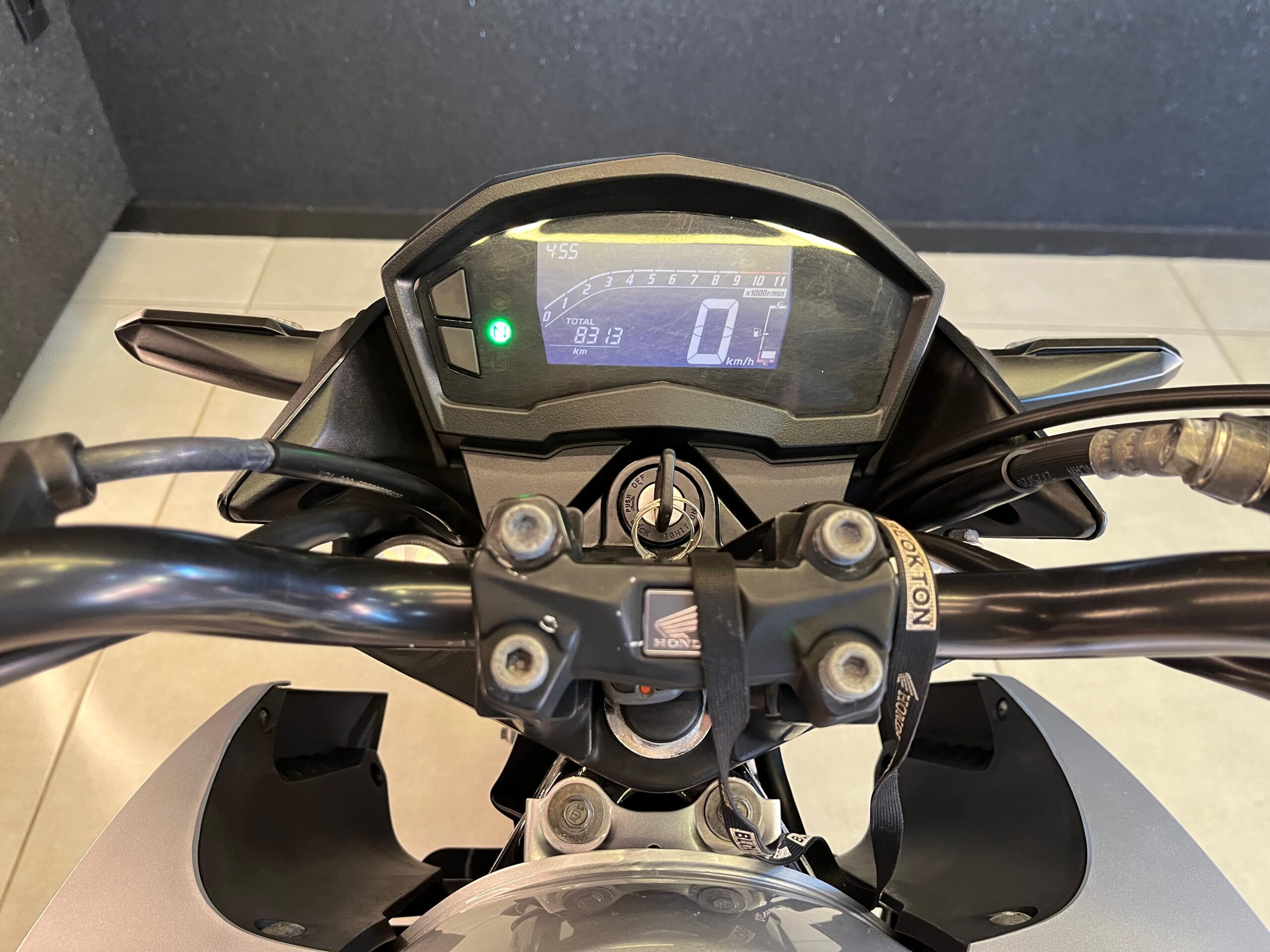 HONDA CB250F TWISTER CBS FLEX 2021-PRATA (11)