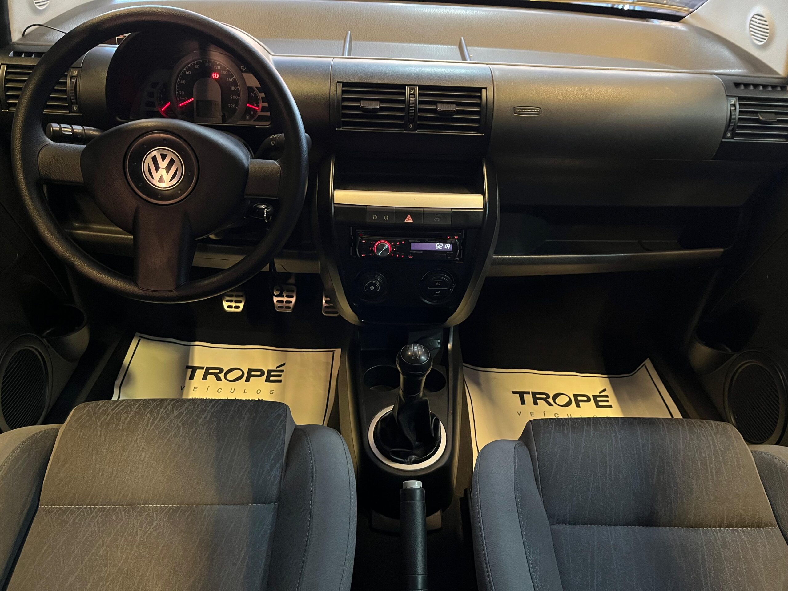 VOLKSWAGEN CROSSFOX FLEX 2005-VERMELHO (8)