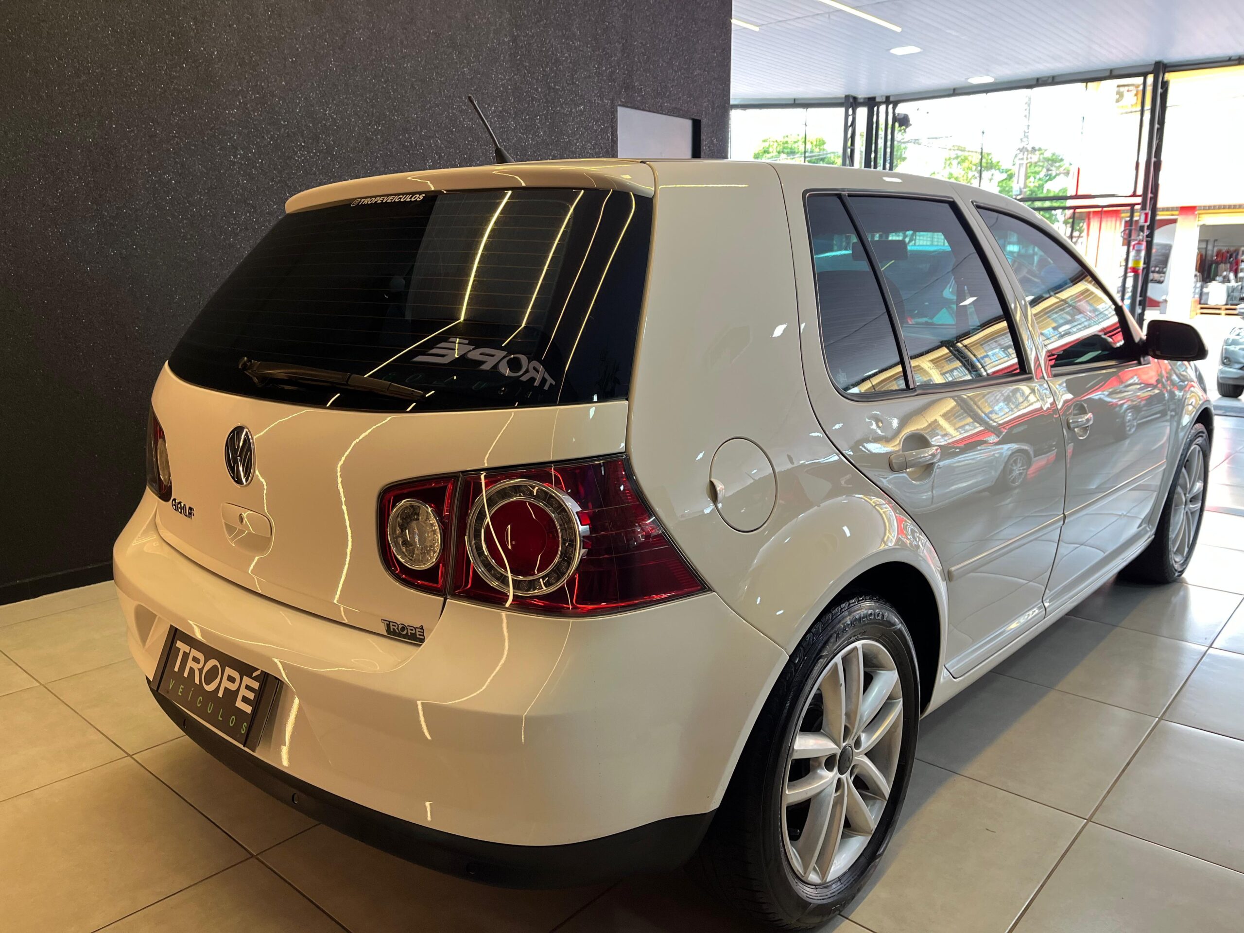 VOLKSWAGEN GOLF FLEX 2011-BRANCO (2)