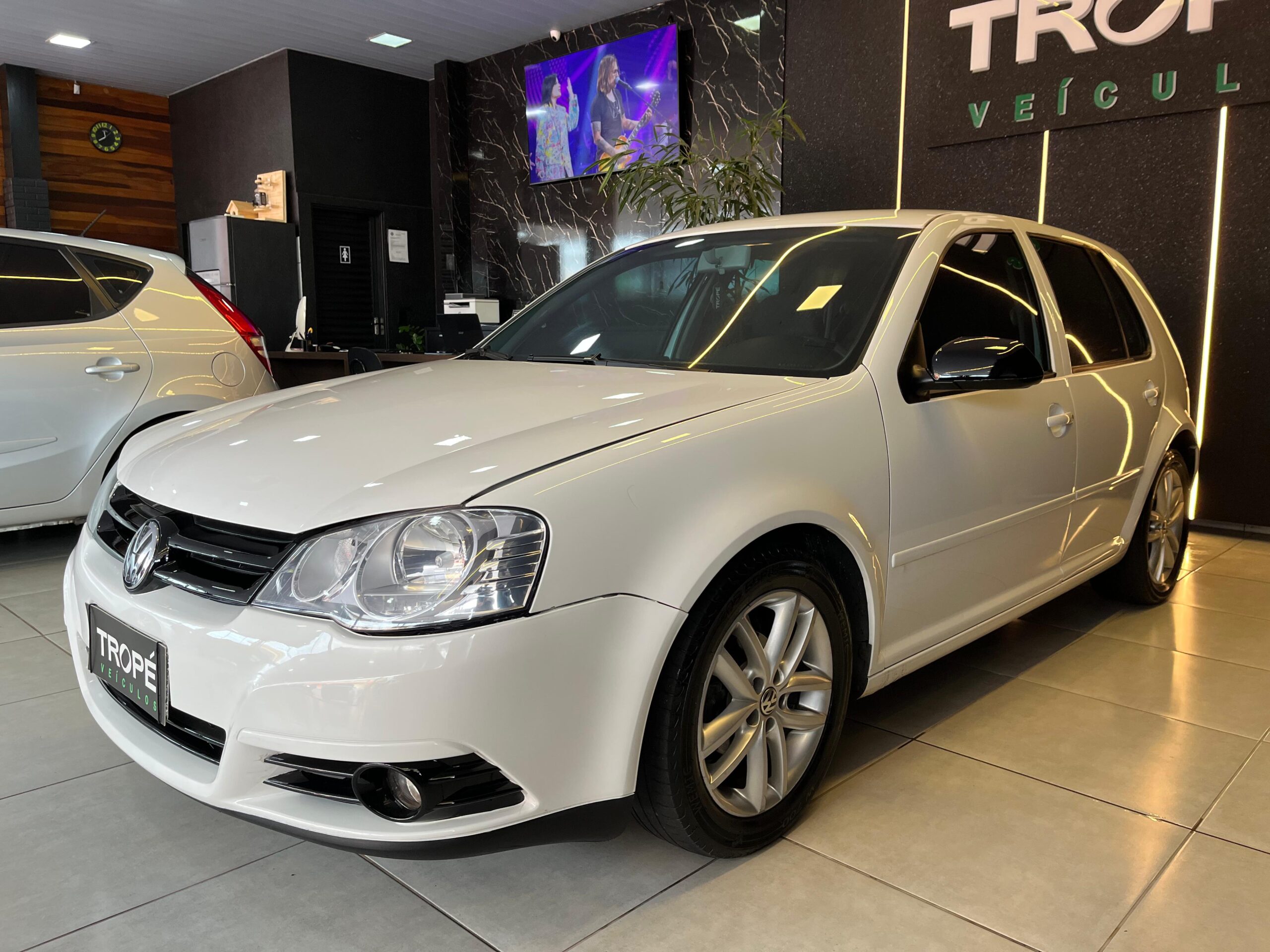 VOLKSWAGEN GOLF FLEX 2011-BRANCO (3)