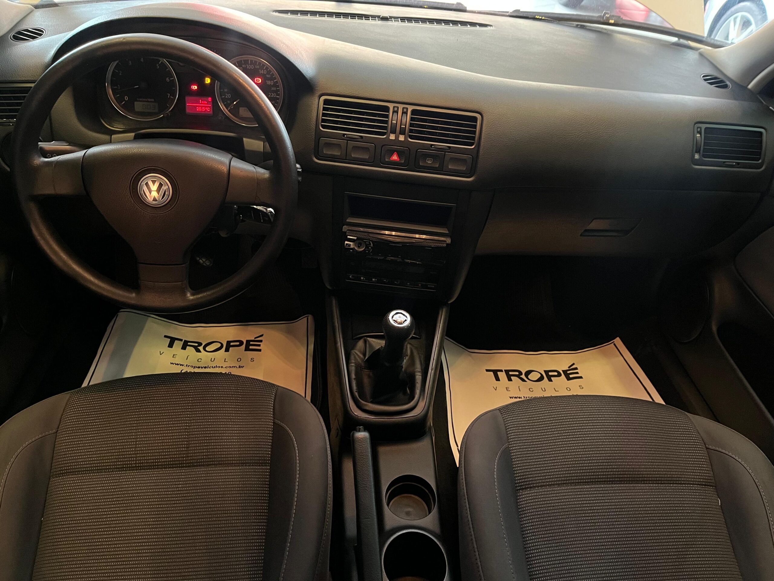 VOLKSWAGEN GOLF FLEX 2011-BRANCO (8)