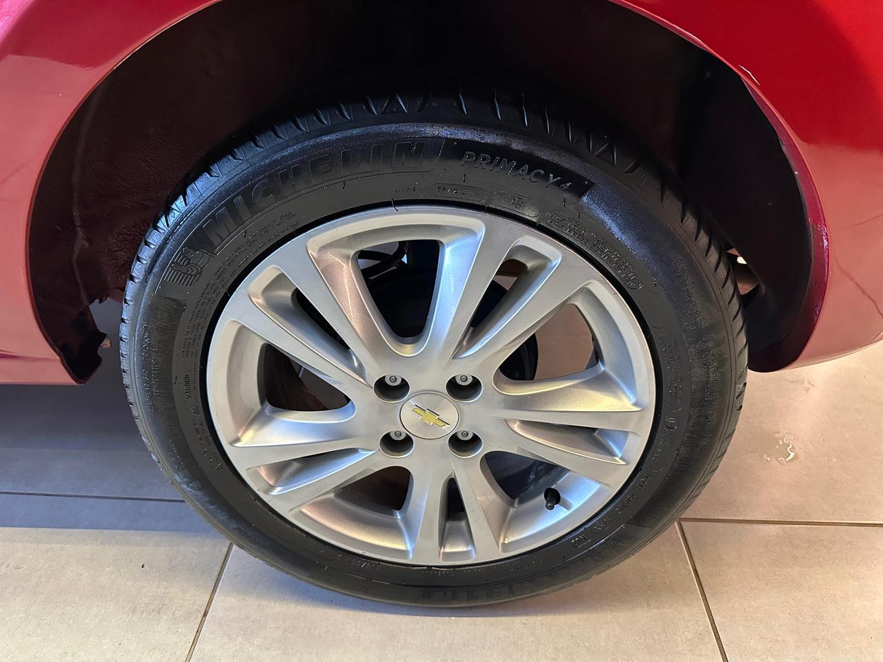 CHEVROELT CHEV AGILE 1.4 MT LTZ FLEX 2014-VERMELHO (10)