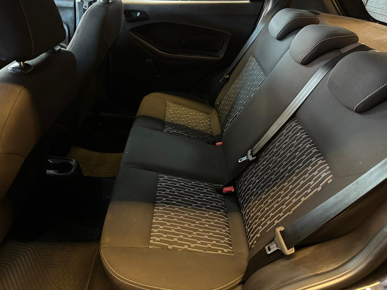 FORD KA 1.5 SE 2019-PRETO (5)