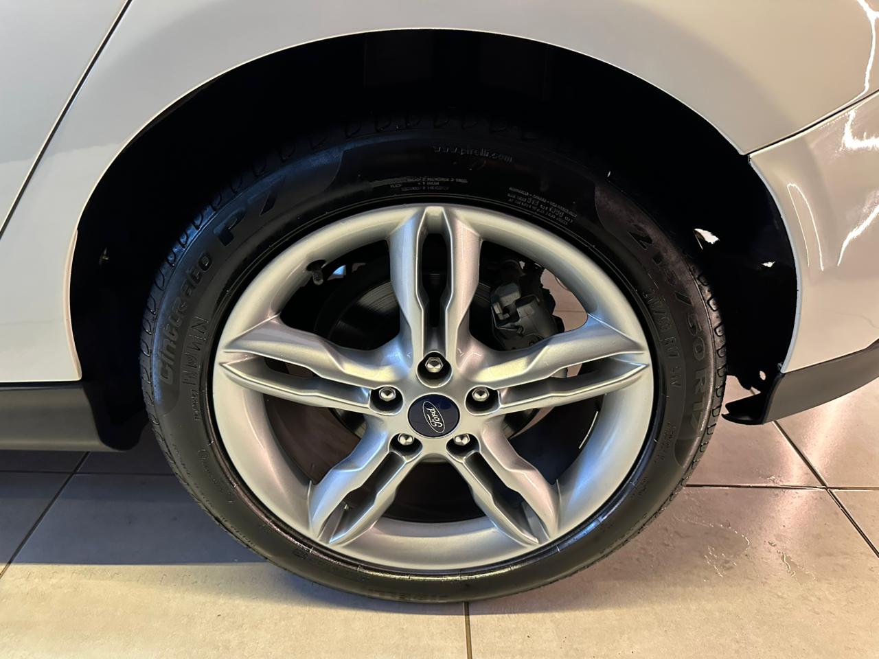 FORD FOCUS SE 1.6 HC FLEX 2019-BRANCO (11)