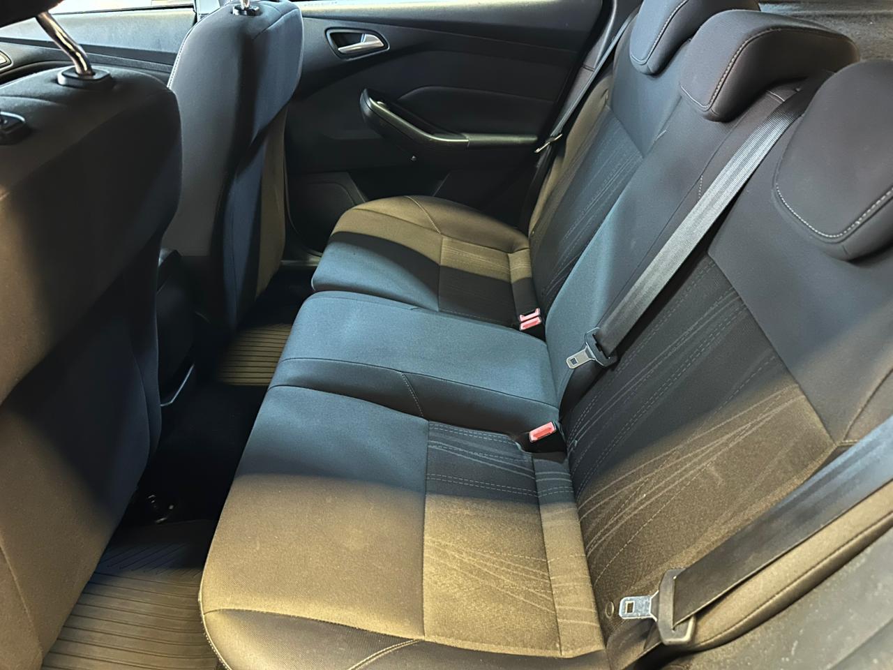 FORD FOCUS SE 1.6 HC FLEX 2019-BRANCO (5)