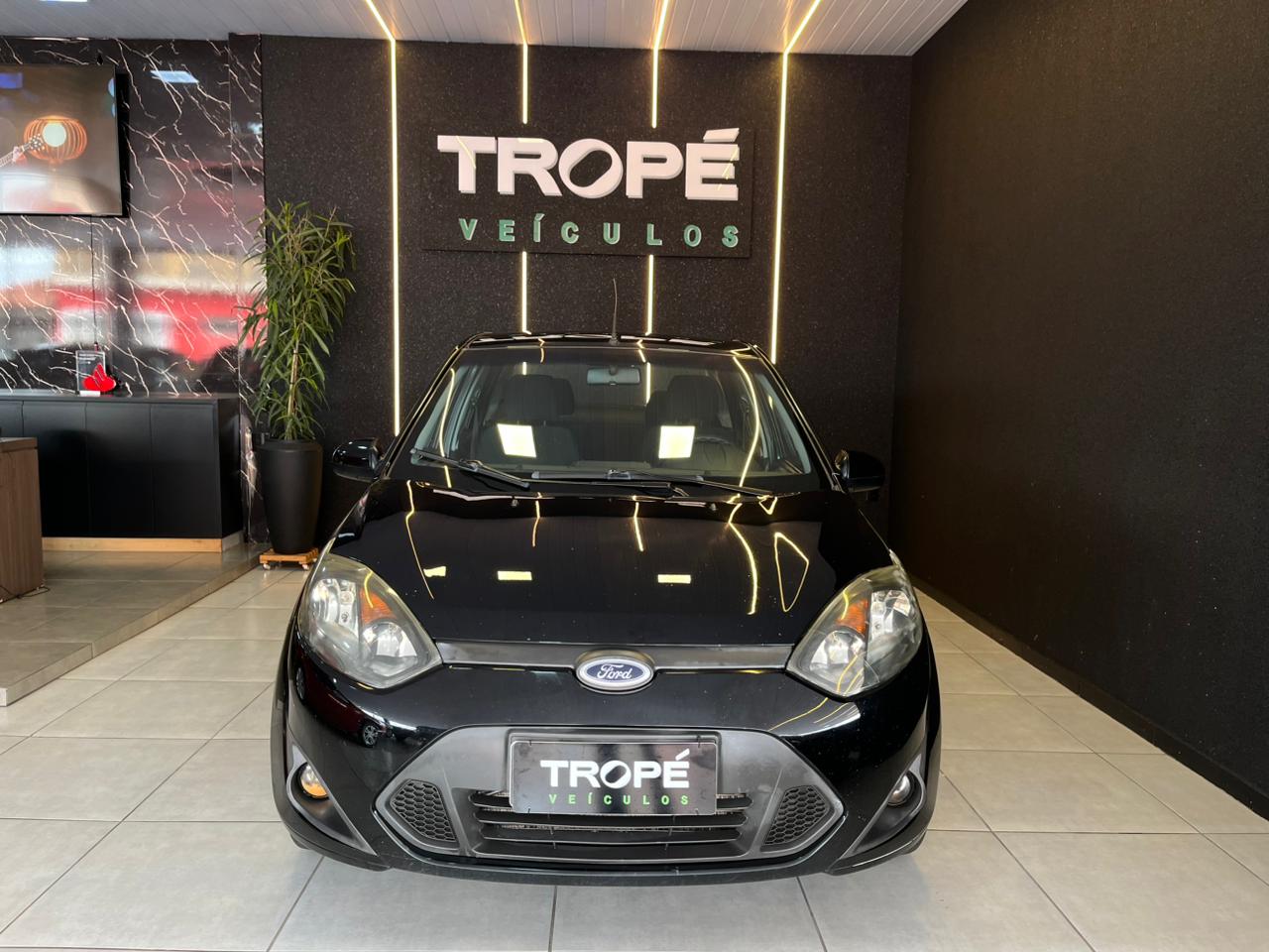 FORD FIESTA SEDAN 1.6 FLEX 2011-PRETO (1)