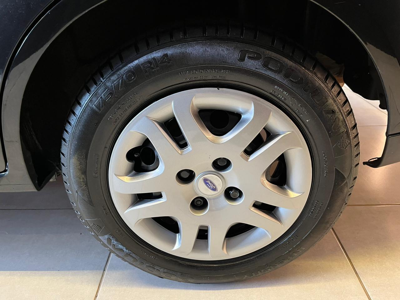 FORD FIESTA SEDAN 1.6 FLEX 2011-PRETO (11)