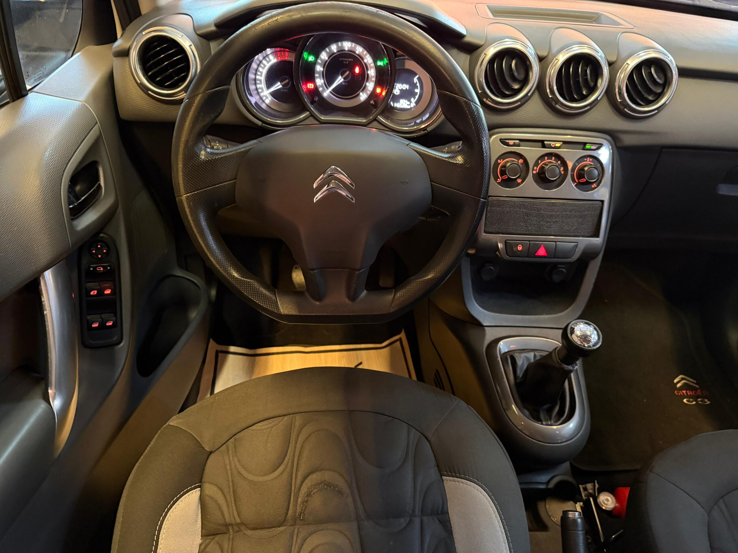 CITROEN C3 1.5 TENDANCE 8V FLEX 4P MANUAL FLEX 2015-BRANCO (6)