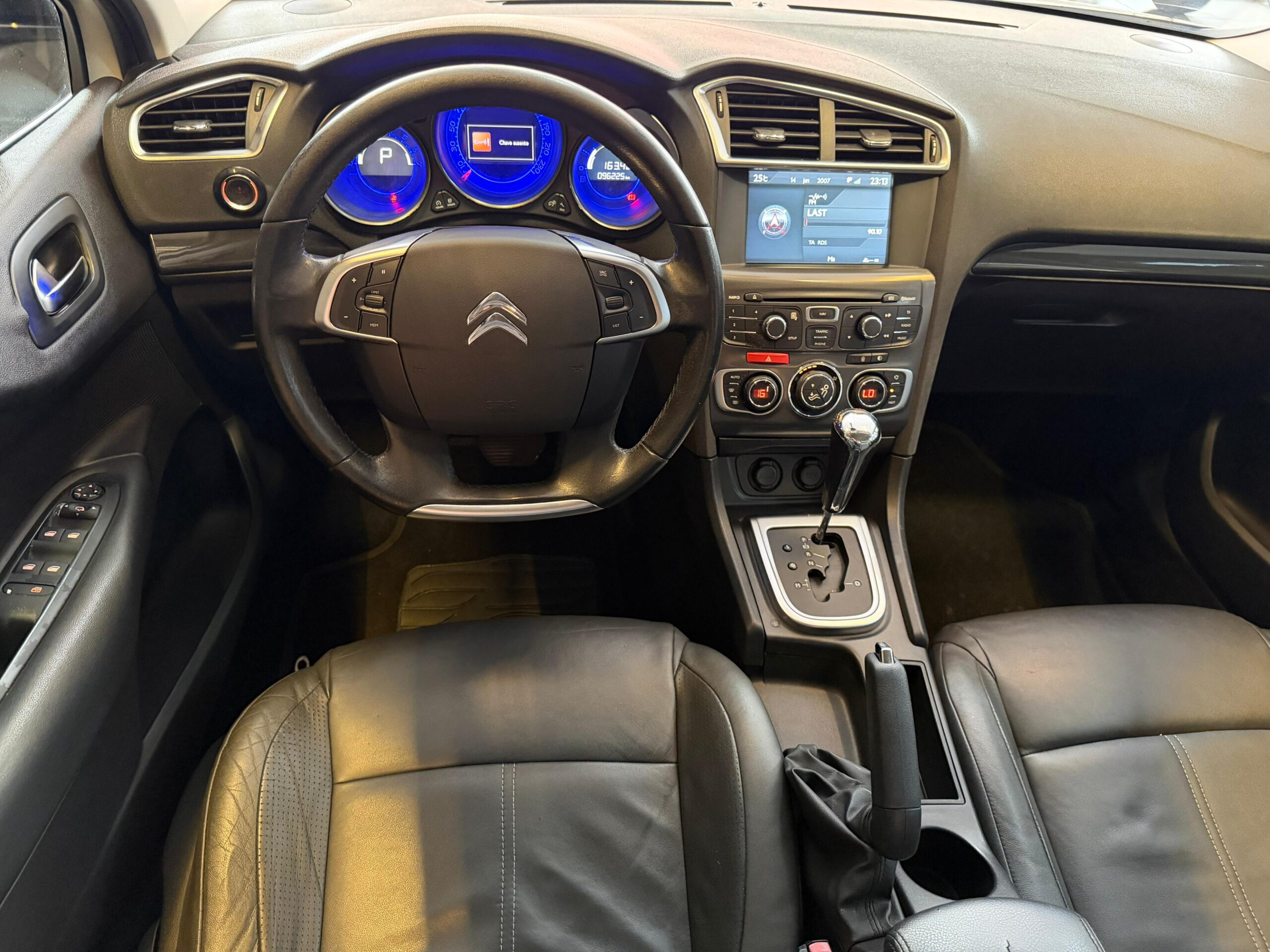 CITROEN C4L A THP EXCL GASOLINA 2014-BRANCO (8)