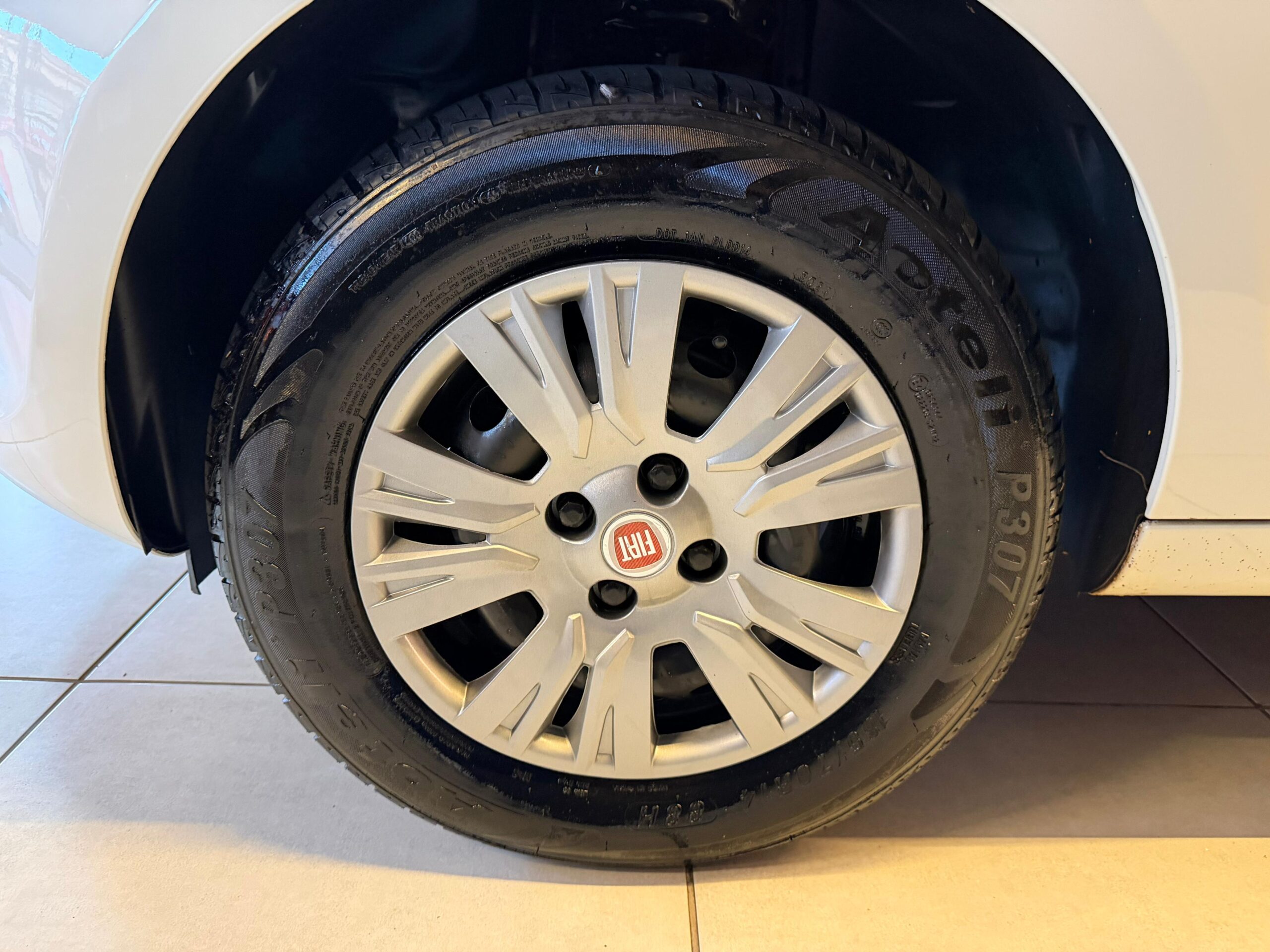 FIAT PALIO ATTRACTIV 1.0 FLEX 2015-BRANCO (11)