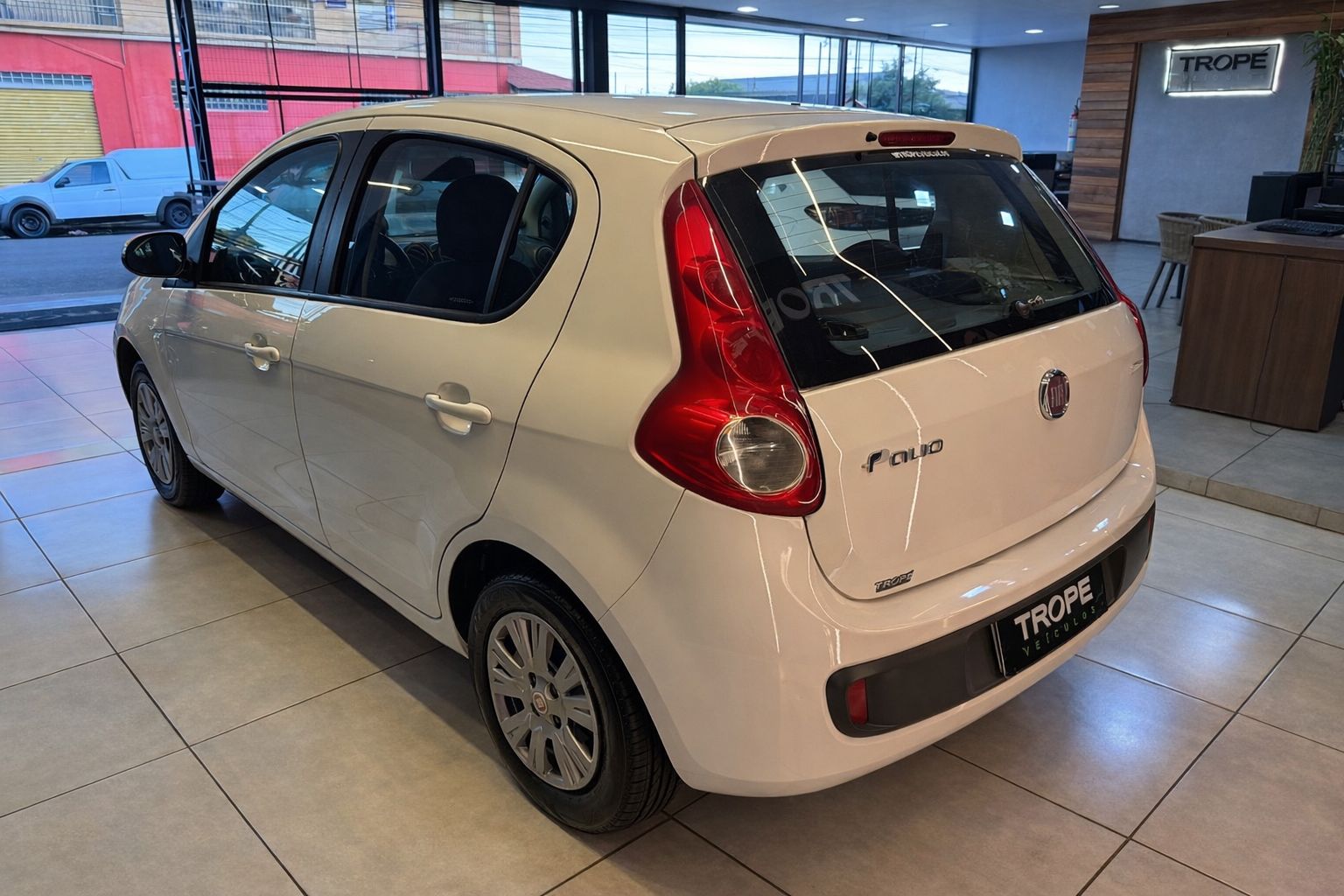 FIAT PALIO ATTRACTIV 1.0 FLEX 2015-BRANCO (7)
