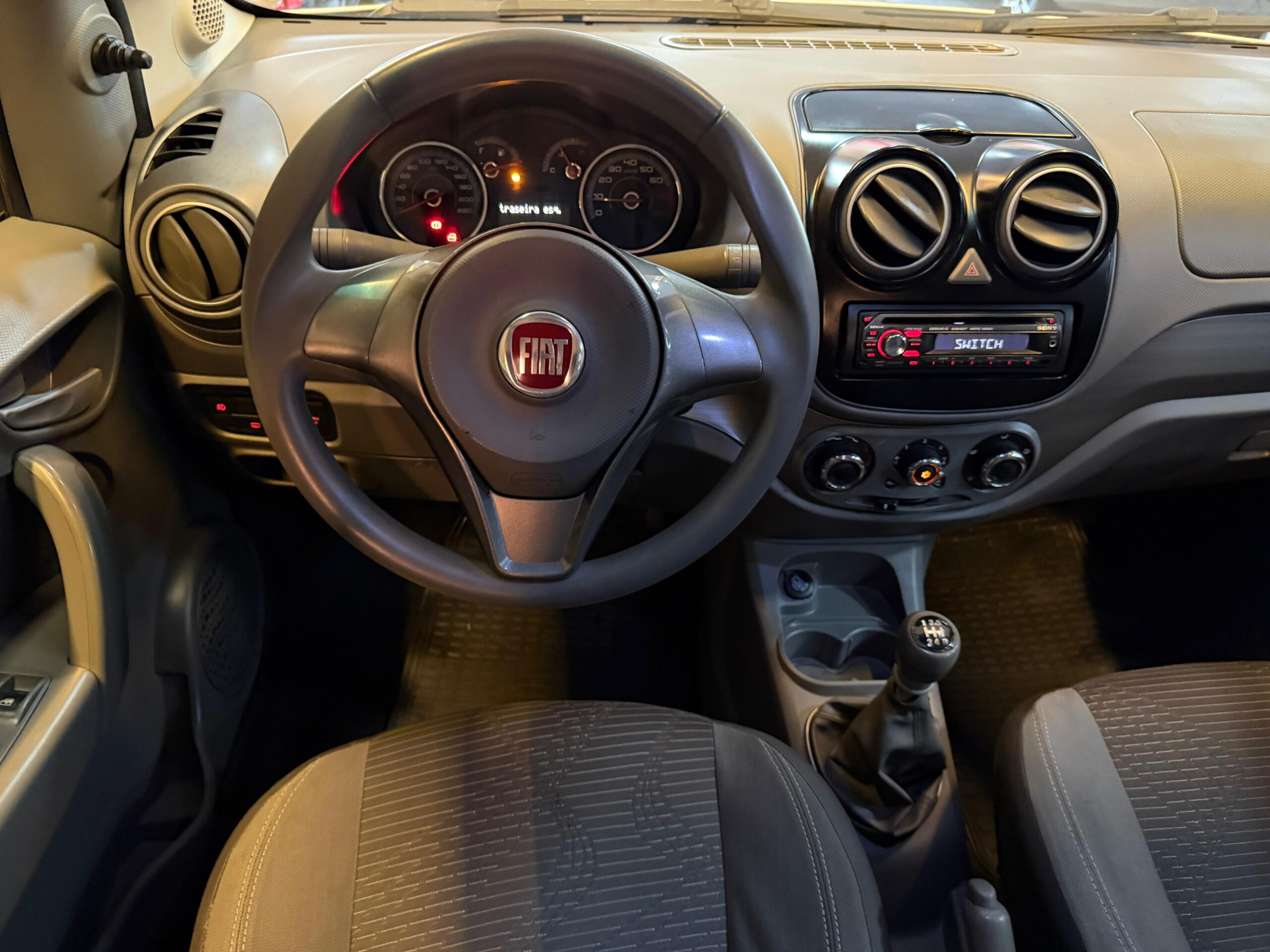 FIAT PALIO ATTRACTIV 1.0 FLEX 2015-BRANCO (8)
