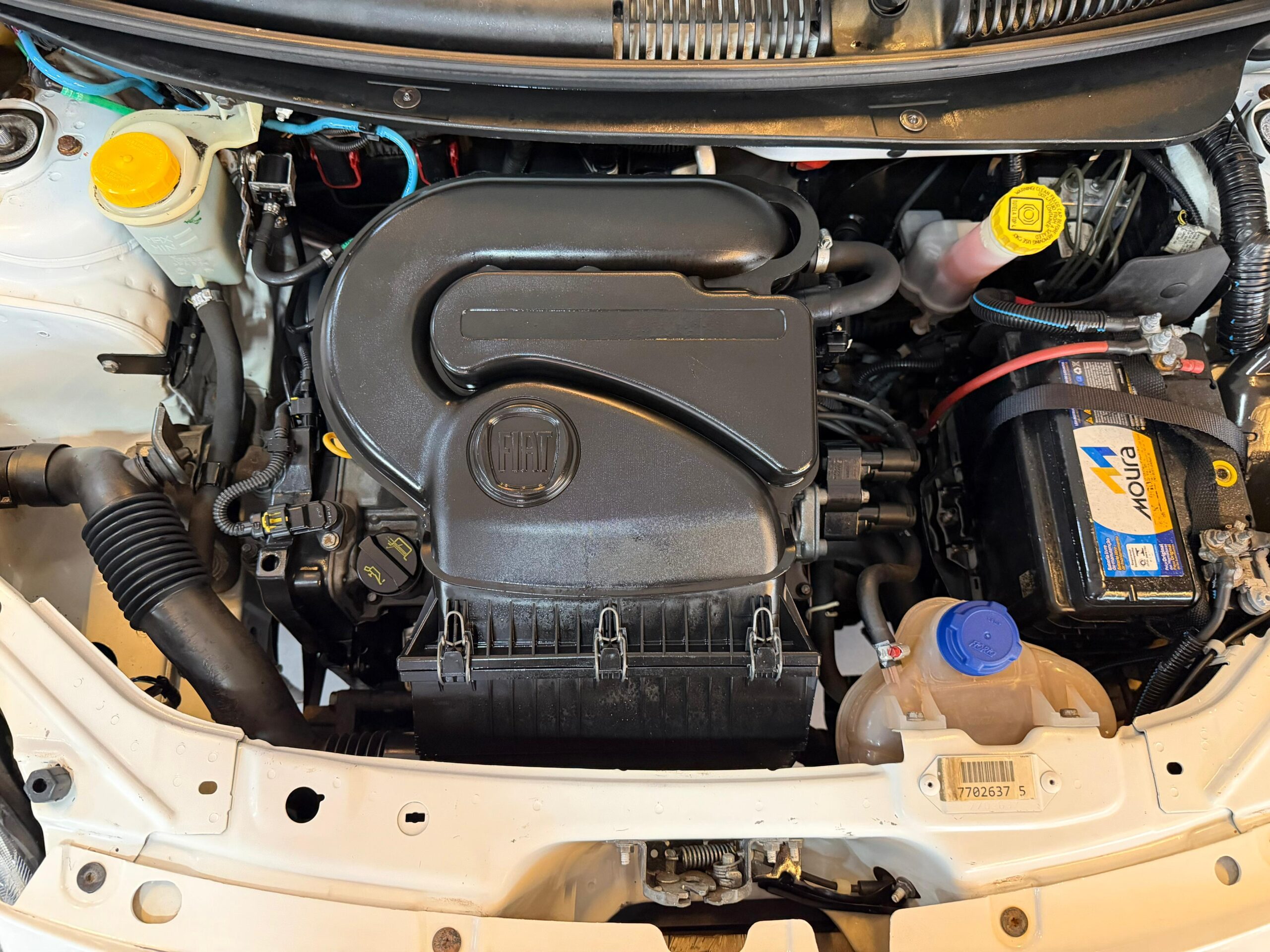FIAT PALIO ATTRACTIV 1.0 FLEX 2015-BRANCO (9)