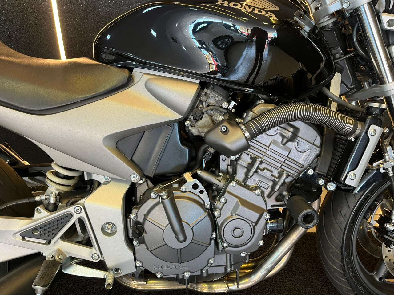 HONDA CB600F HORNET GASOLINA 2005-PRETO (13)