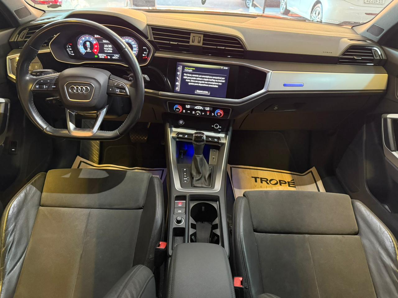 AUDI Q3 BLACK ED. 1.4 TFSI GASOLINA 2020-BRANCO (11)