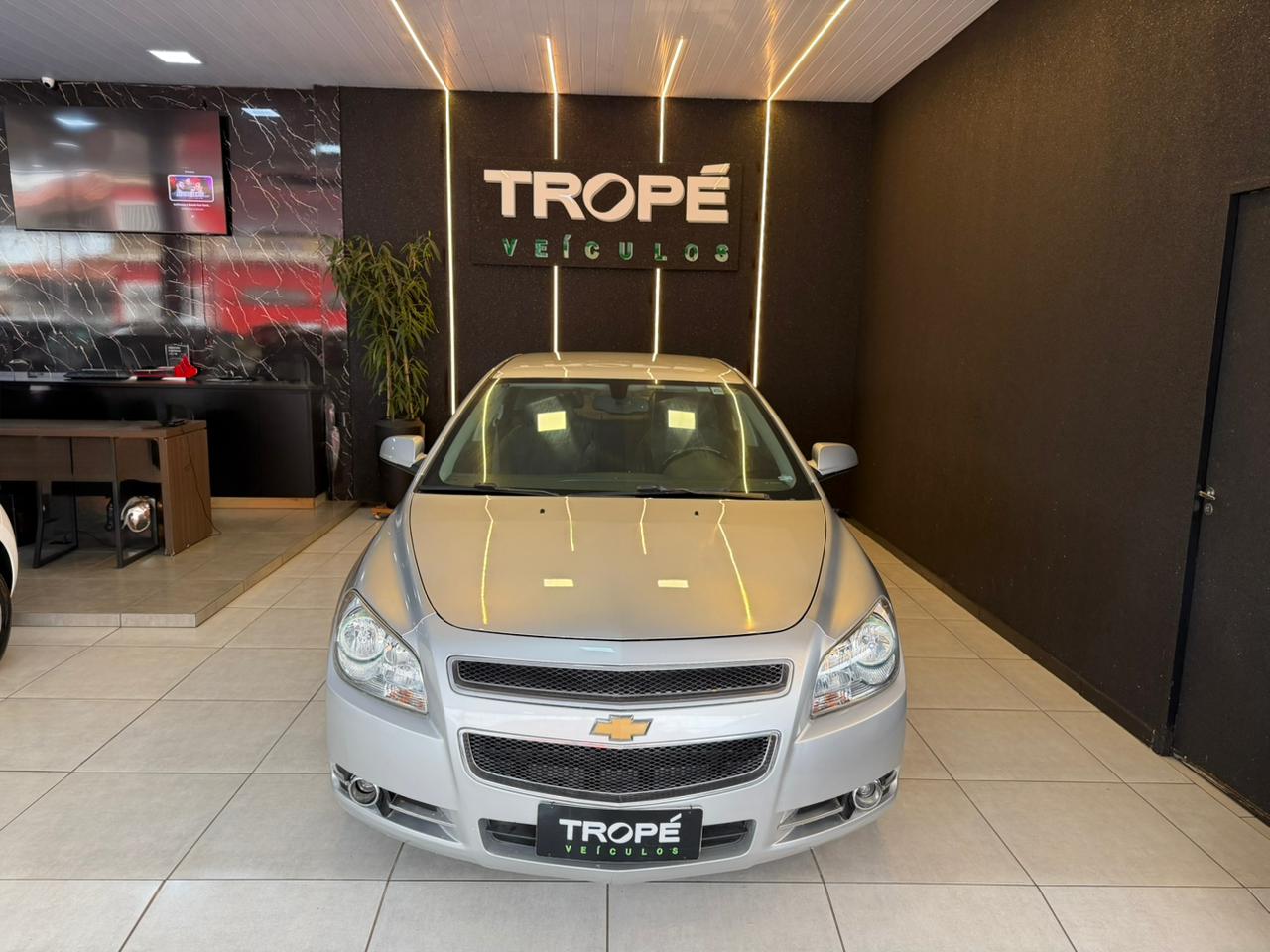 CHEVROLET MALIBU 2.4 LTZ GASOLINA 2010-PRATA (1)