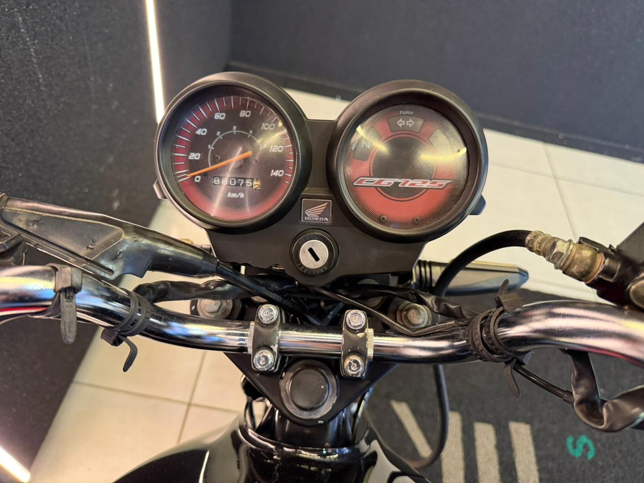 HONDA CG 125 FAN ES GASOLINA 2012-PRETO (11)
