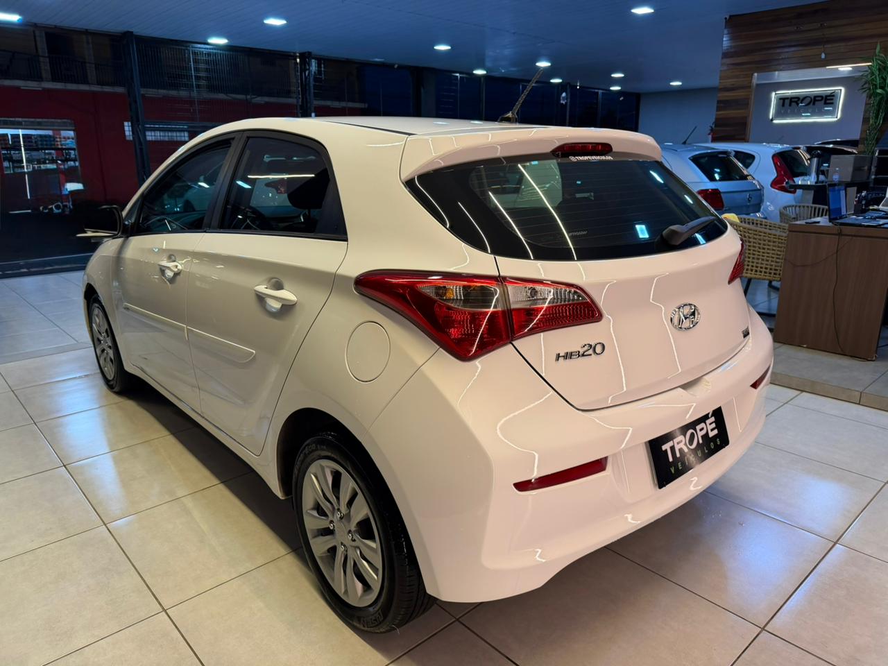 HYUNDAI HB20 1.0 CONFORT PLUS FLEX 2018-BRANCO (6)