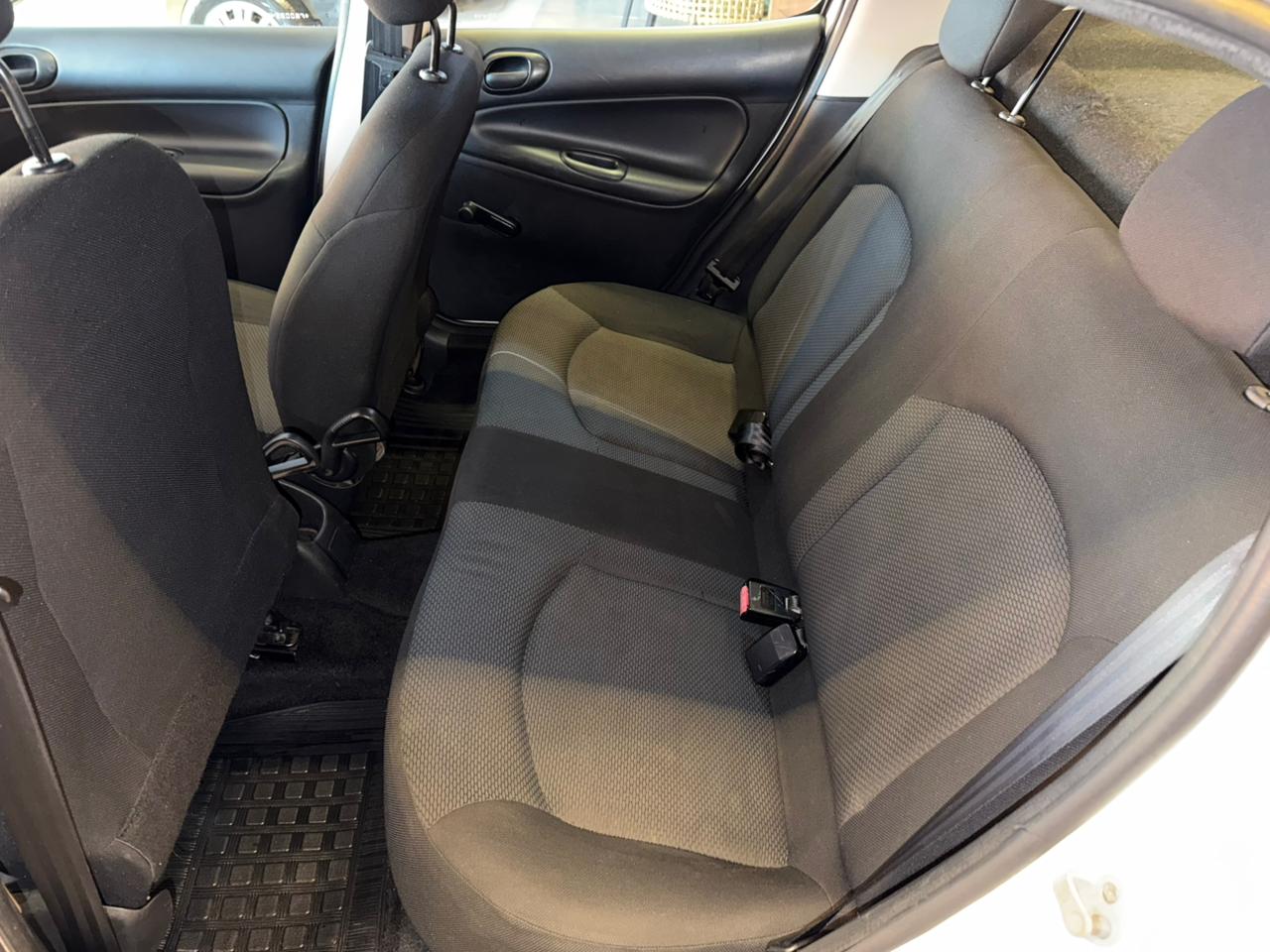 PEUGEOT 207 PAS ACTIVE FLEX 2015-BRANCO (5)