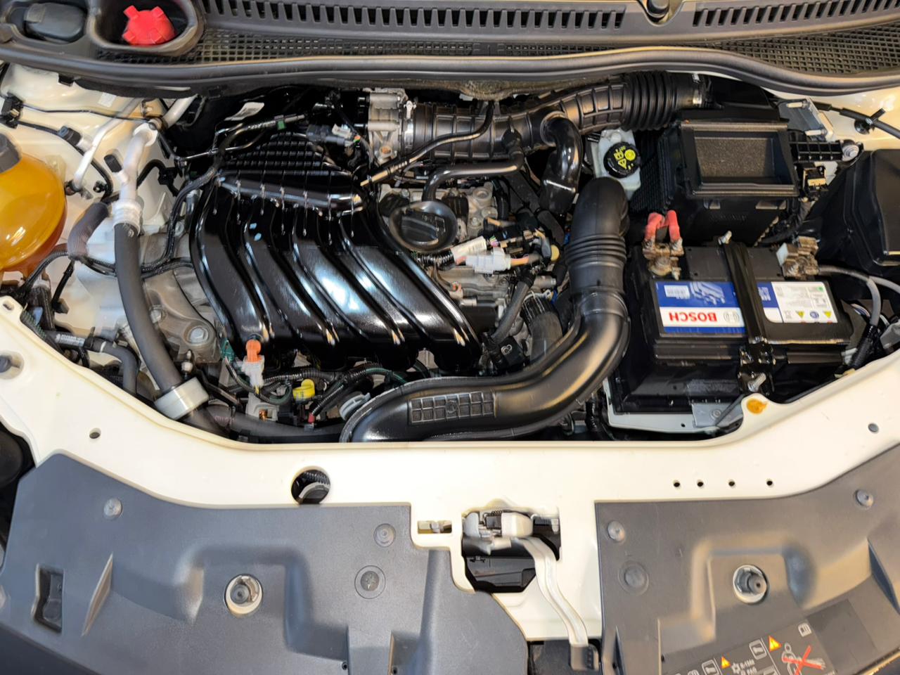RENAULT CAPTUR LIFE 1.6 A FLEX 2019-BEGE (11)