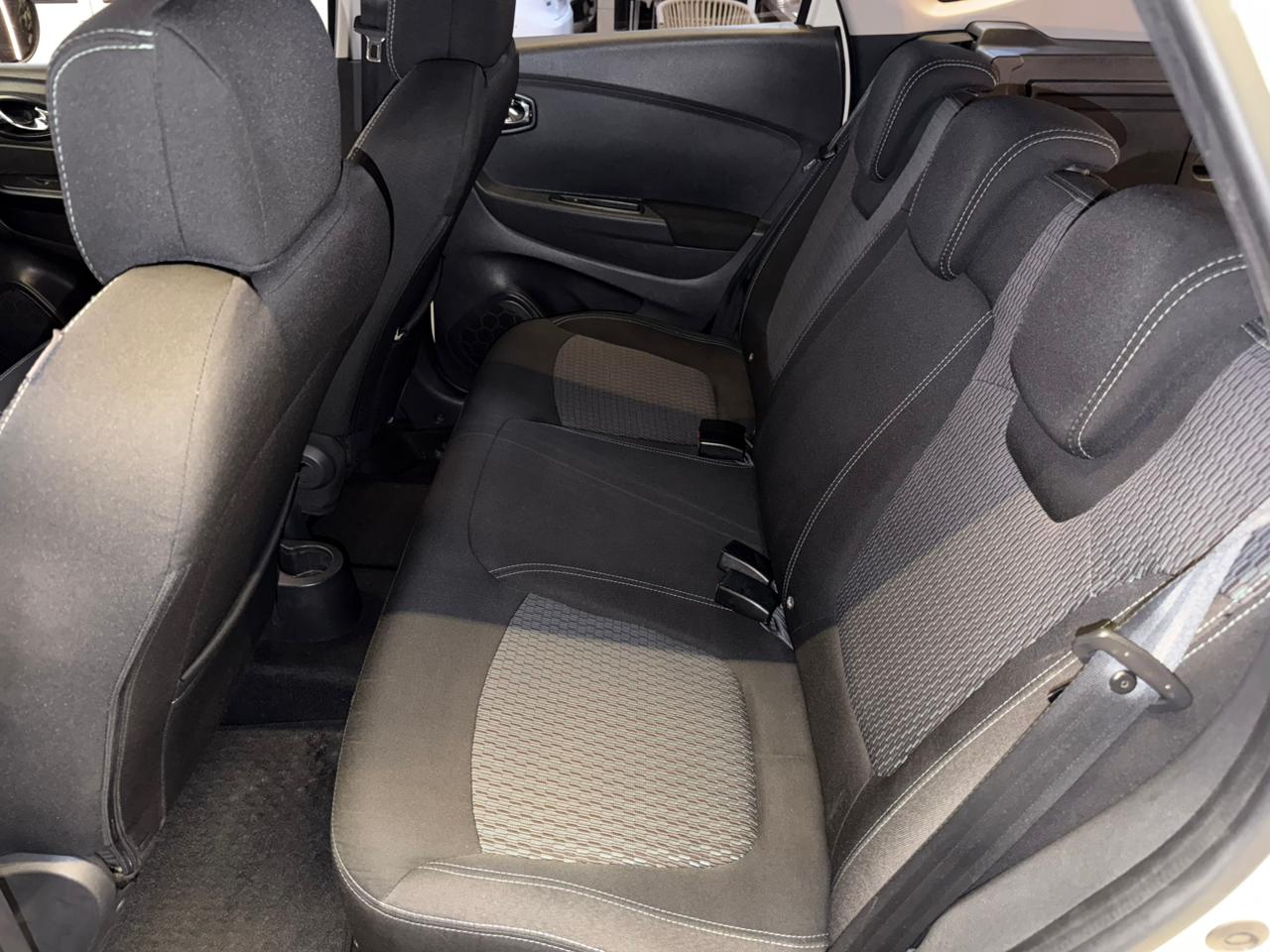 RENAULT CAPTUR LIFE 1.6 A FLEX 2019-BEGE (6)