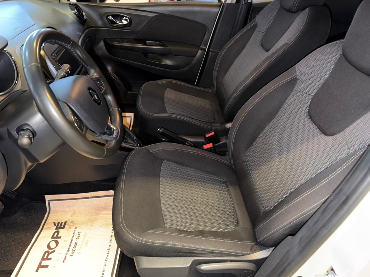 RENAULT CAPTUR LIFE 1.6 A FLEX 2019-BEGE (9)