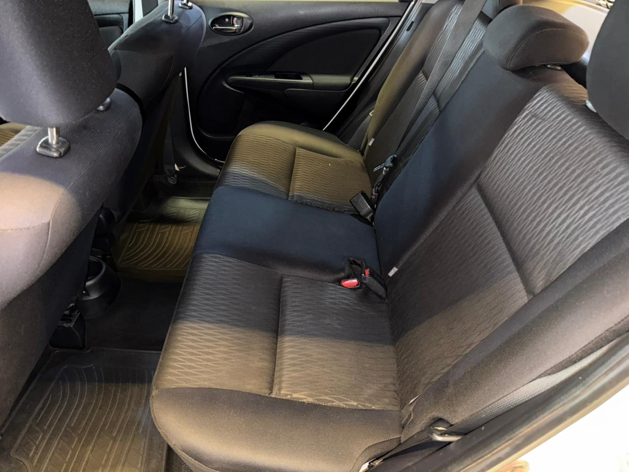 TOYOTA ETIOS HB X 1.3L MT FLEX 2018-BRANCO (6)