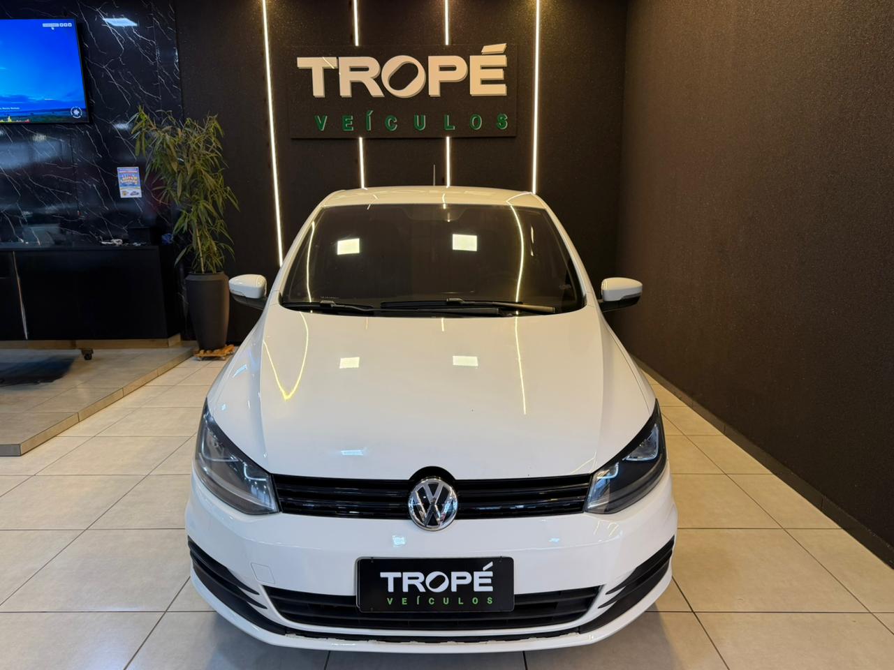 VOLKSWAGEN NOVO FOX BM MC FLEX 1.0 2016-BRANCO (3)