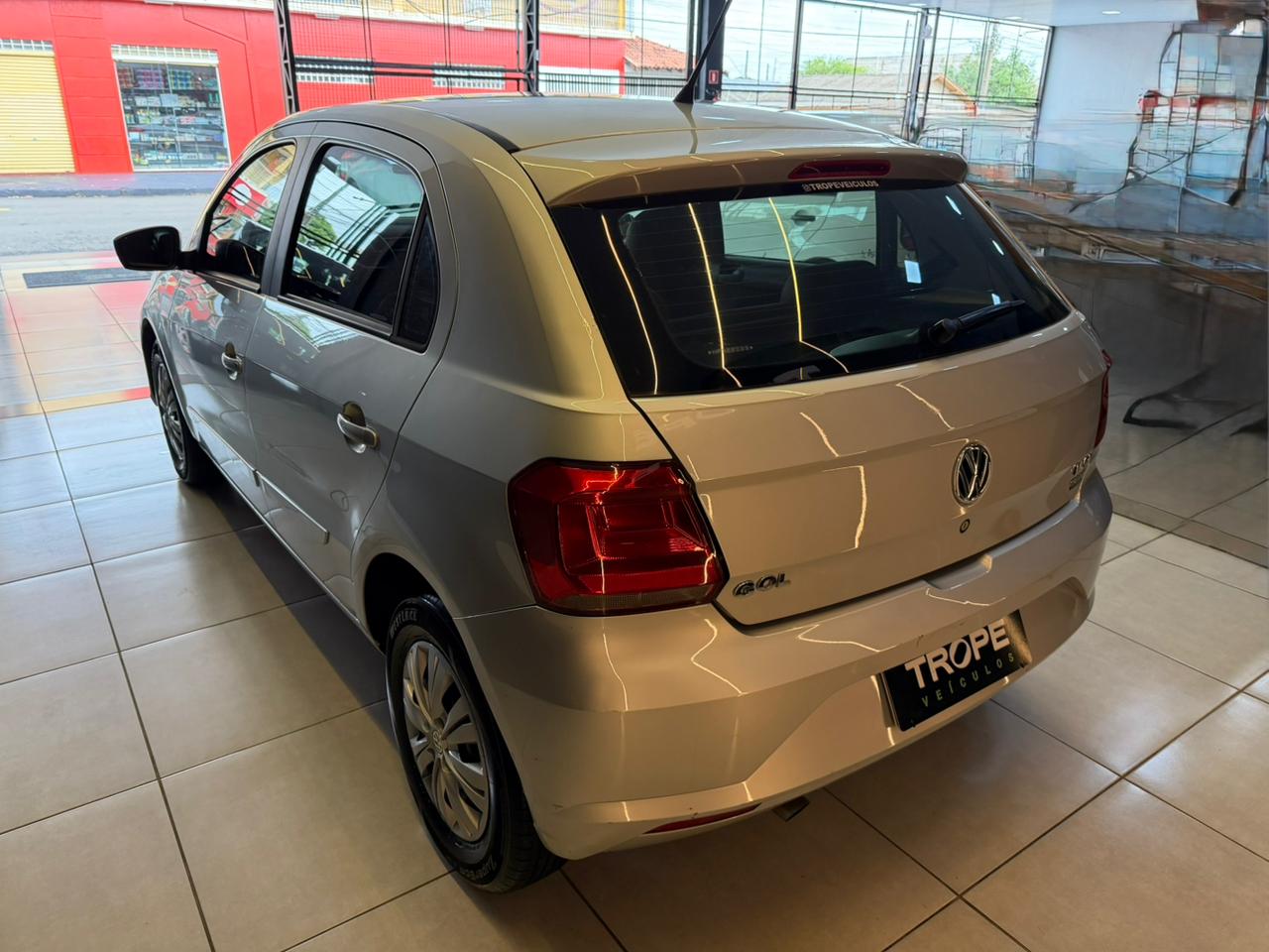 VOLKSWAGEN NOVO GOL TL MBV FLEX 2017-PRATA (2)