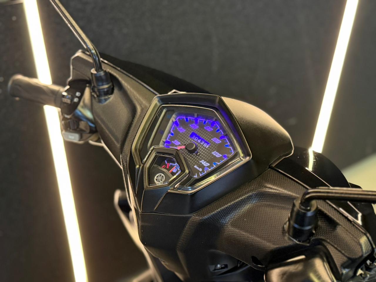 YAMAHA NEO 125 2022-PRETO (6)