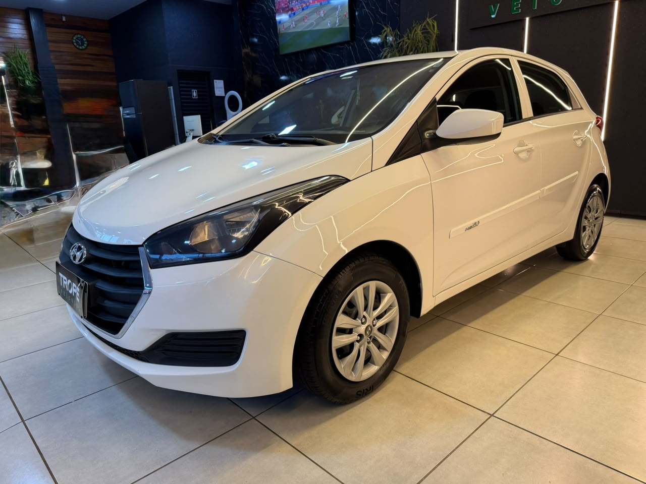 HYUNDAI HB20 1.0 COMFORT STYLE 12V FLEX 4P MANUAL 2017-BRANCO (1)