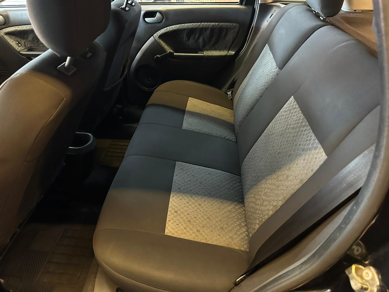 FORD FIESTA 1.6 FLEX - Imagem 9