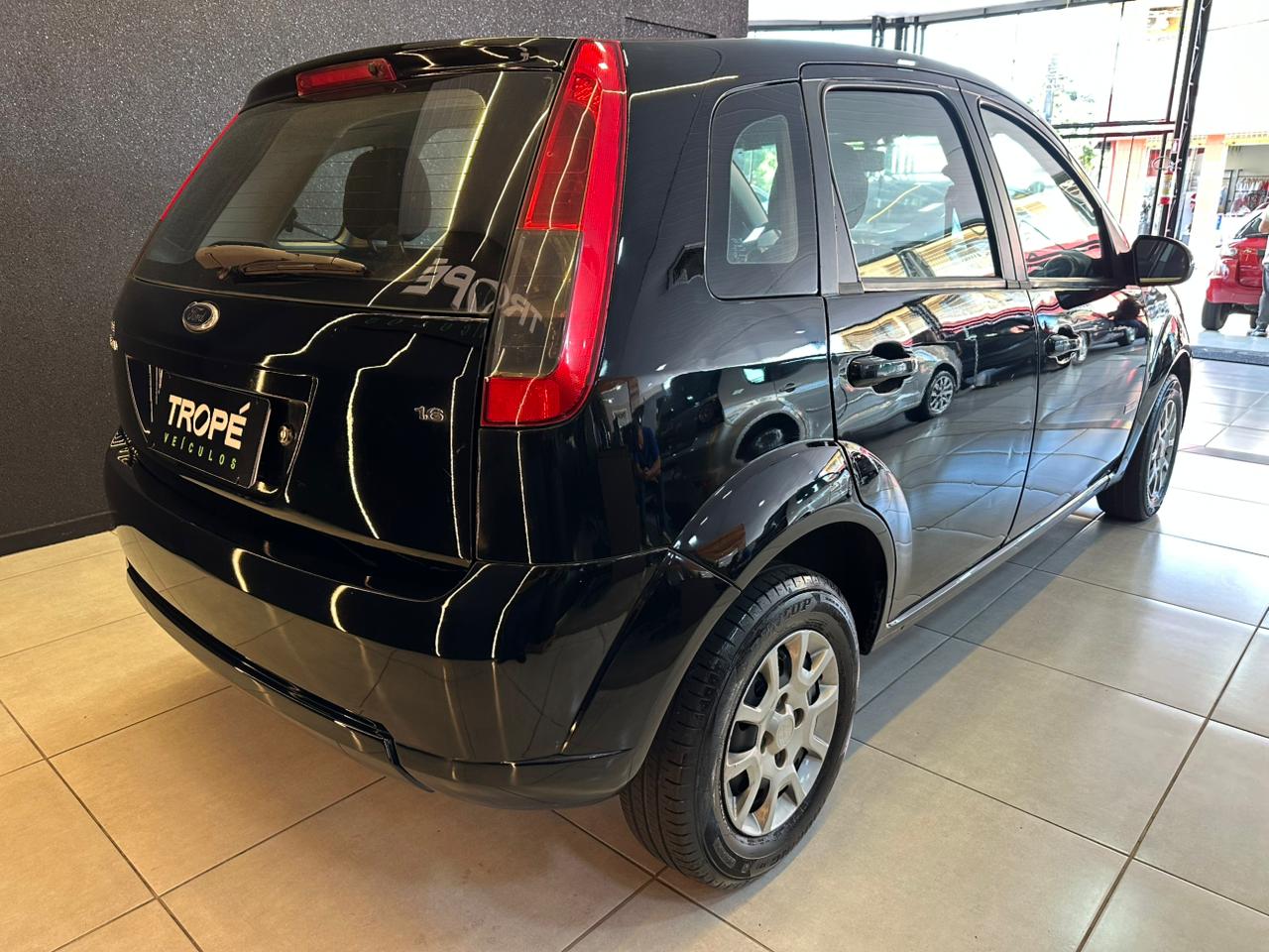 FORD FIESTA 1.6 FLEX - Imagem 5