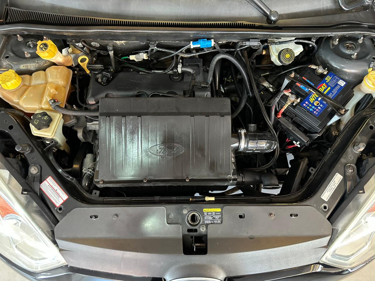 FORD FIESTA 1.6 FLEX - Imagem 11