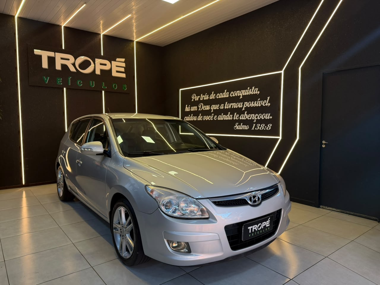 HYUNDAI I30 2.0 GASOLINA
