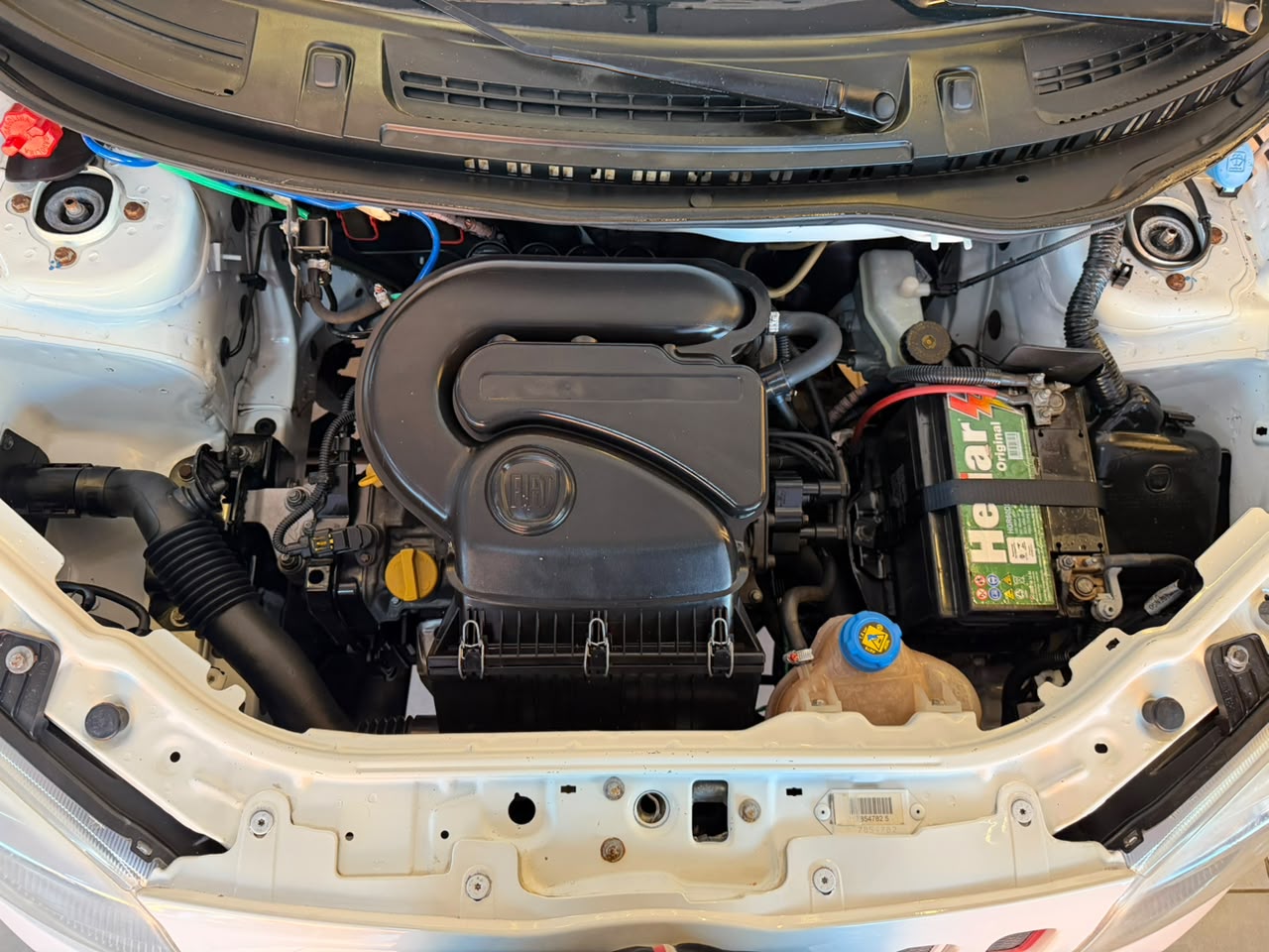 FIAT UNO VIVACE 1.0 FLEX - Imagem 11
