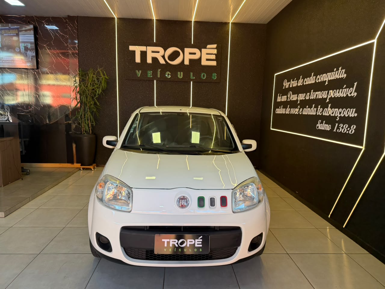 FIAT UNO VIVACE 1.0 FLEX - Imagem 2