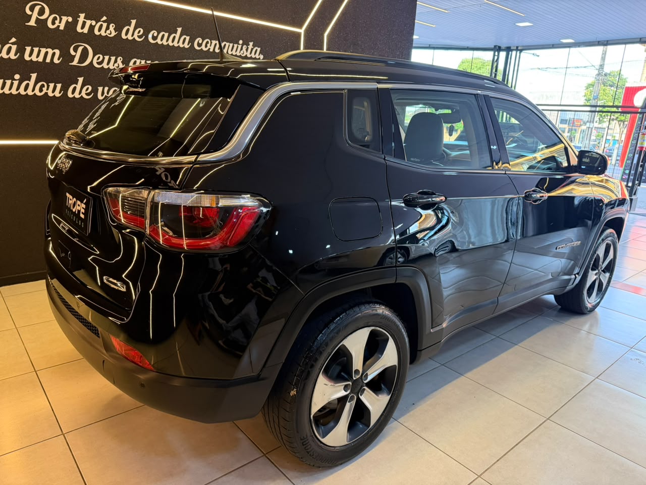 JEEP COMPASS LONGITUDE FLEX - Imagem 5
