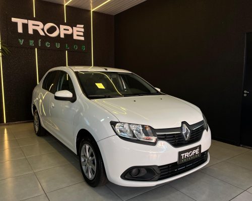 RENAULT LOGAN EXPR 1.6 FLEX 2015-BRANCO (11)